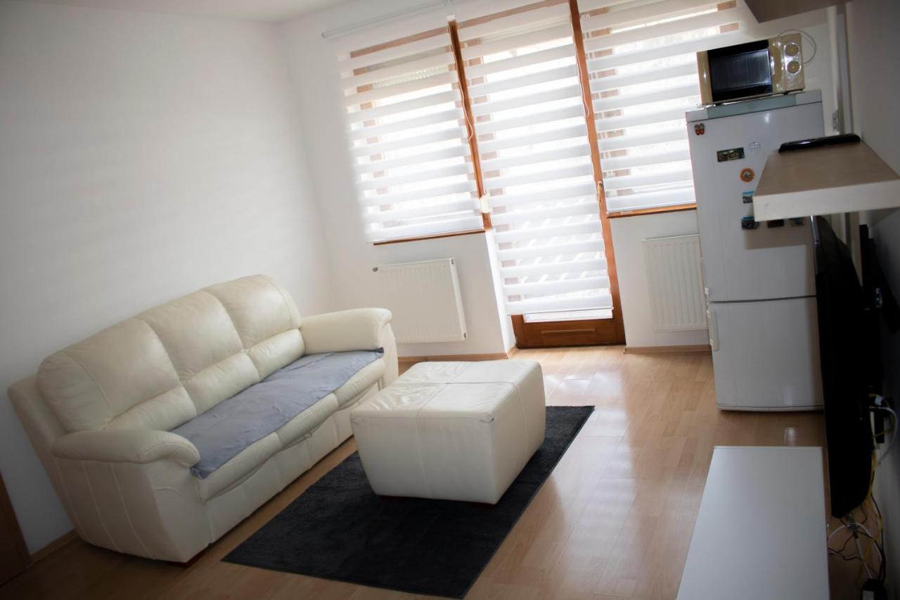 Csalogany Apartman Apartment Szekszard Exterior photo